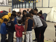 Un jove maresmenc comparteix la seva experiència en camps de refugiats a Grècia