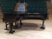 L’Ajuntament de Manresa inverteix en un nou piano de cua per al Conservatori Municipal de Música