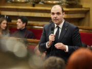 Junts demana a ERC i Comuns que no negociïn pressupostos fins que es resolgui el caos de Rodalies