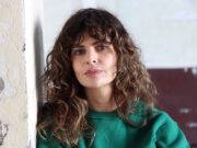 Alicia Kopf publica la novel·la ‘Memòria d’Eco’, una història d’amor des d’una òptica posthumana