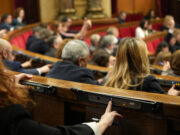 El Parlament demana reforçar la presència “independent” de la Generalitat en organismes i institucions internacionals
