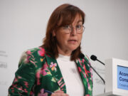 El Govern replica als Comuns i insisteix que les altes mèdiques obeeixen a criteris “exclusivament” mèdics