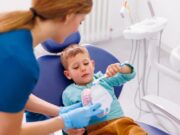La importància d’anar a l’odontopediatre des del primer any de vida