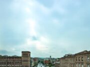 Les imatges dels concursos fotogràfics i de dibuix de Plaça Catalunya s’exposen al Centre Cívic Selves i Carner