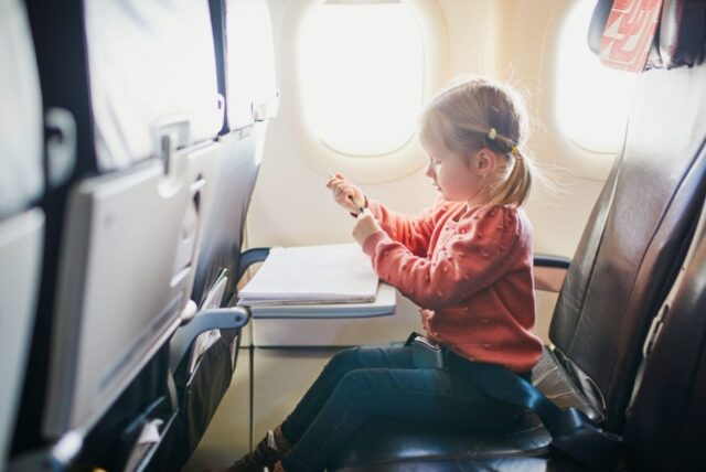 aerolinea_easyJet-1x1.jpg