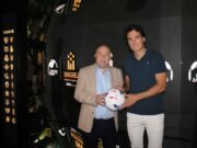 Legends i Aficiones Unidas s’uneixen per reforçar el vincle entre les penyes i la història del futbol
